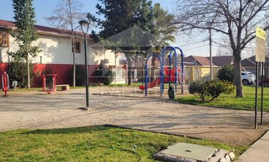 Vende Hermosa Casa Remodelada 3d 2b en La Florida - Pasaje Cerrado