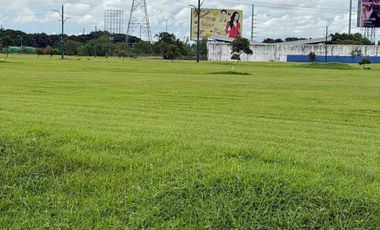 SOUTHWOODS COMMERCIAL LOT FOR SALE, NEAR SPLASH ISLAND