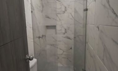 ALQUILO EXCELENTE CASA TRIPLANTA AL SUR DE CALI EN VALLE DEL LILI.