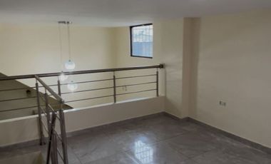 Suite en Alquiler Norte de Guayaquil, 1 Habitación, 1 Baño, Patio, Avenida Francisco de Orellana.