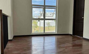 3 Bedroom House for Sale in West Wing Residences