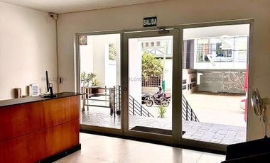 VENDO FLAT EN MIRAFLORES con línea blanca de 85 m², 2 Dorm  $190,000USD