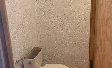 AVENIDA DIAZ ORDAZ, RENTO LOCAL EN PLAZA COMERCIAL, BAÑO, AIRE ACONDICIONADO Y TERRAZA