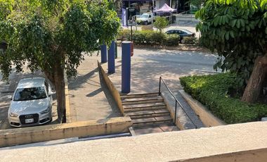 AVENIDA DIAZ ORDAZ, RENTO LOCAL EN PLAZA COMERCIAL, BAÑO, AIRE ACONDICIONADO Y TERRAZA