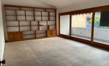 AVENIDA DIAZ ORDAZ, RENTO LOCAL EN PLAZA COMERCIAL, BAÑO, AIRE ACONDICIONADO Y TERRAZA