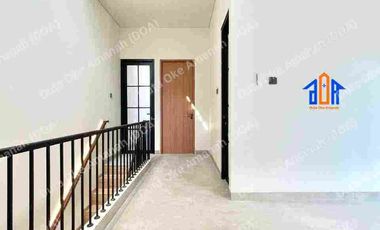 Furnished Akses Lebar 4 Kamar Tidur Dekat Tol Limo