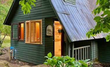 Casa en Lago Riñihue en 2,5 hectareas de terreno