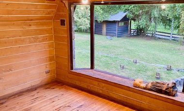 Casa en Lago Riñihue en 2,5 hectareas de terreno