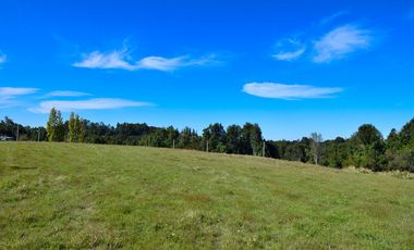 PARCELA REBAJADA SOLO POR NOVIEMBRE, A 28 MILLONES CONTADO CON LUZ, AGUA Y FIBRA ÓPTICA YA INSTALADA, LISTA PARA CONSTRUIR