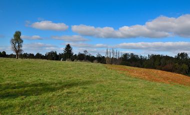 PARCELA REBAJADA SOLO POR NOVIEMBRE, A 28 MILLONES CONTADO CON LUZ, AGUA Y FIBRA ÓPTICA YA INSTALADA, LISTA PARA CONSTRUIR