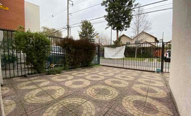 Excelente casa en venta Camino La Viña Huechuraba