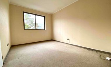 Excelente casa en venta Camino La Viña Huechuraba