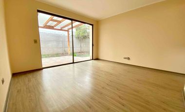 Excelente casa en venta Camino La Viña Huechuraba