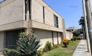 VENDO CASA EN CORPAC de 510m2 en zona centrica - San Borja