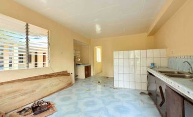 6 Bedrooms 2 Story House and lot For Rent Near the Beach