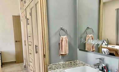 Casa en renta en Rincón de los Encinos