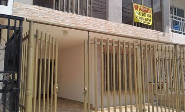 ALQUILO CASA EN CIUDAD 2000