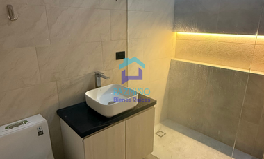 🏙️ Departamento en alquiler – Greenport: elegancia, confort y ubicación privilegiada ✨