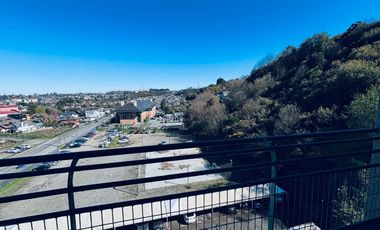 Departamento  central amplio de 90  mts2