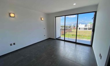 *Casa en Venta en Villas del Ángel altozano