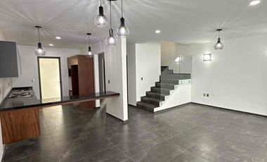 *Casa en Venta en Villas del Ángel altozano