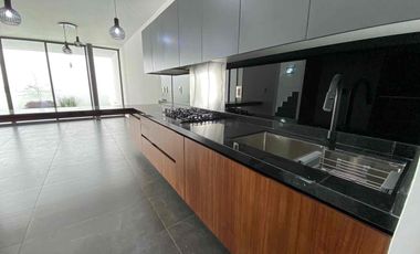 *Casa en Venta en Villas del Ángel altozano