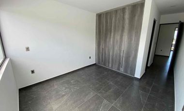 *Casa en Venta en Villas del Ángel altozano