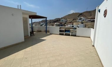 DEPARTAMENTO EN NAPLO CON BALCON , VISTA A LA PLAYA!