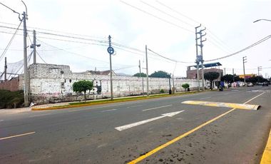Venta de Terreno urbano con frente amplio en el Corazón de Chancay