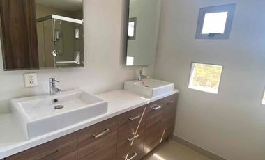 Departamento Amueblado en renta  2 recamaras 137 m2 Nuevo Sur con seguridad y amenidades