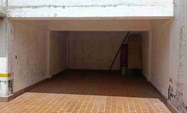 nueva oxtotitlan Toluca estado de México edificio de oficinas  o dormitorios bodega con área de descargas