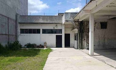 nueva oxtotitlan Toluca estado de México edificio de oficinas  o dormitorios bodega con área de descargas
