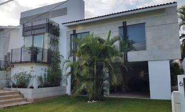 CASA EN VENTA EN FRACCIONAMIENTO LOMAS DE COCOYOC MORELOS