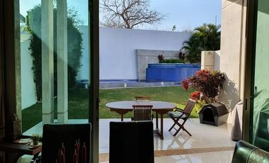 CASA EN VENTA EN FRACCIONAMIENTO LOMAS DE COCOYOC MORELOS