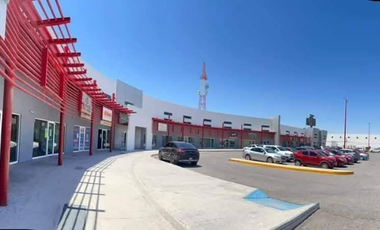 Renta Loc Com PLaza Bermudez