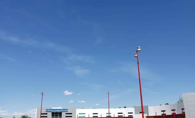 Renta Loc Com PLaza Bermudez