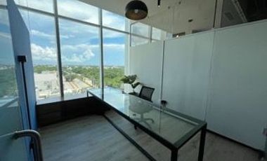 Oficina en venta en Humana Workcenter, Amueblada lista para operar