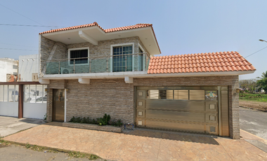 Casa en Venta en Boticaria Boca del Rio Veracruz.