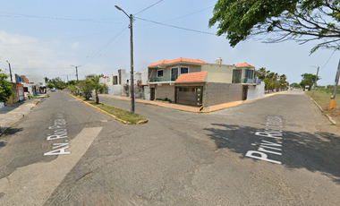 Casa en Venta en Boticaria Boca del Rio Veracruz.