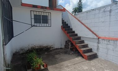 CASA DE UN NIVEL EN RENTA EN EL FRACCIONAMIENTO FLORESTA