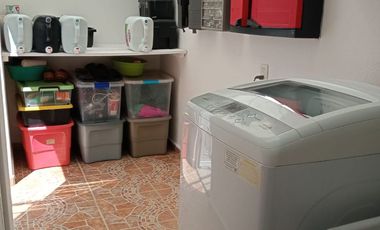 CASA EN VENTA SOBRE AVENIDA EN VILLAS DEL CAMPO CALIMAYA