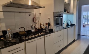 Departamento en Venta 5 Ambientes Puerto Madero
