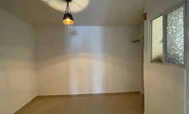 Depa. Venta Real Solare 2 Recamaras, Pb, Trasporte Público y Comercio en la zona