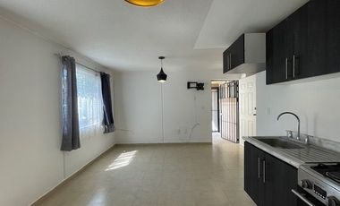 Depa. Venta Real Solare 2 Recamaras, Pb, Trasporte Público y Comercio en la zona