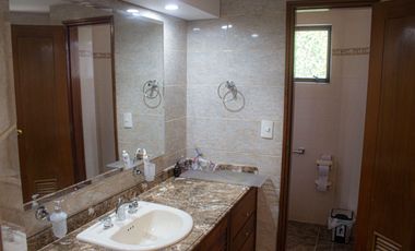 Casa con Pisicina Privada en Venta en  Anapoima