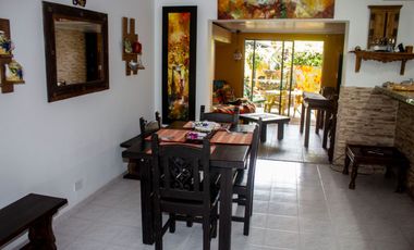 Casa con Pisicina Privada en Venta en  Anapoima
