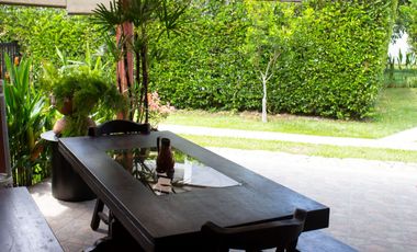 Casa con Pisicina Privada en Venta en  Anapoima