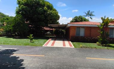 Casa esquinera Hacienda El Castillo Jamundi Valle Colombia