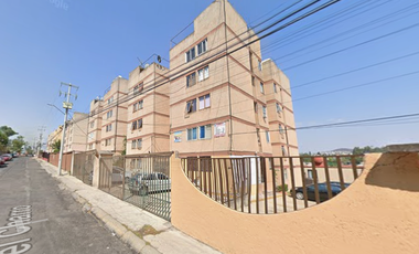 Departamento en Recuperación Bancaria – Paseo del Charro No. 11, Condominio 7, Departamento 2, Quinta Sección, Villas de la Hacienda, Atizapán de Zara