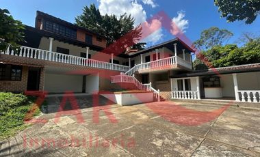 Casa campestre en Arriendo Robledo Medellin